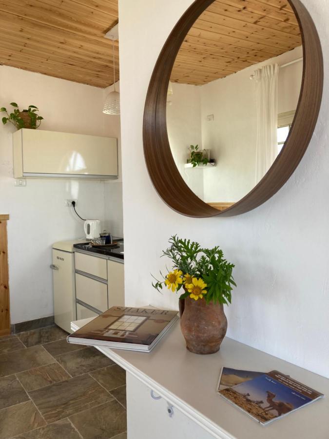 Tobiana Desert Lodging Negev 'Ezuz Εξωτερικό φωτογραφία