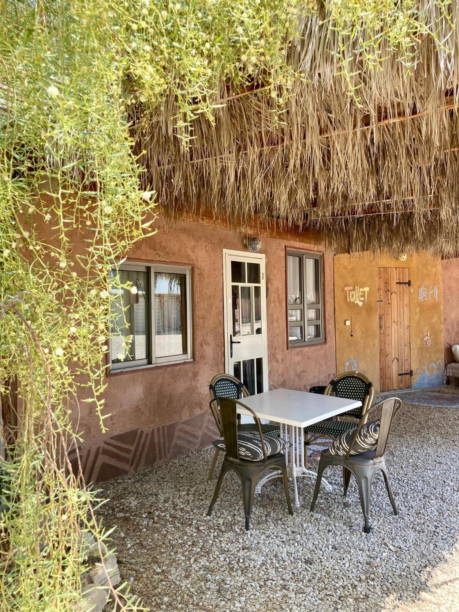 Tobiana Desert Lodging Negev 'Ezuz Εξωτερικό φωτογραφία
